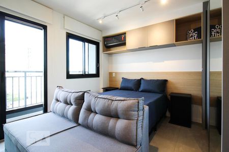 Sala/Quarto de kitnet/studio para alugar com 1 quarto, 26m² em Indianópolis, São Paulo