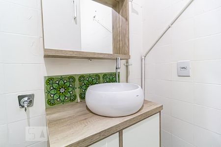 Apartamento à venda com 65m², 2 quartos e sem vagaBanheiro
