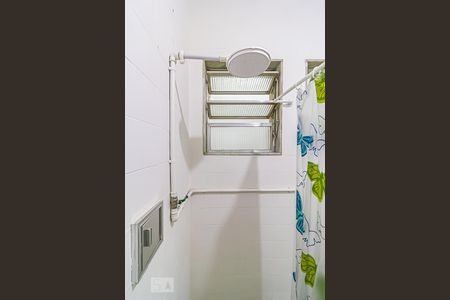 Apartamento à venda com 65m², 2 quartos e sem vagaBanheiro