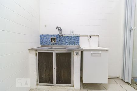 Apartamento à venda com 65m², 2 quartos e sem vagaCozinha e Área de Serviço