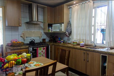 Casa para alugar com 312m², 2 quartos e 2 vagasCozinha