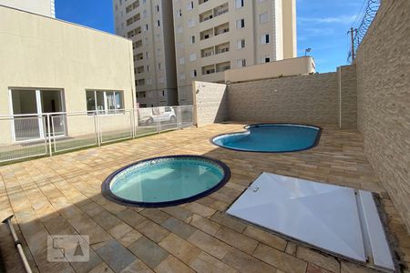Apartamento para alugar com 52m², 2 quartos e 1 vagaÁrea comum - Piscina