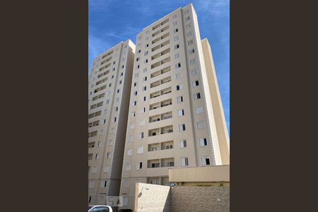 Apartamento para alugar com 52m², 2 quartos e 1 vagaFachada