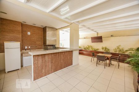 Apartamento à venda com 300m², 4 quartos e 3 vagas Apartamento à venda com 300m², 4 quartos e 3 vagasÁrea Comum - Playground