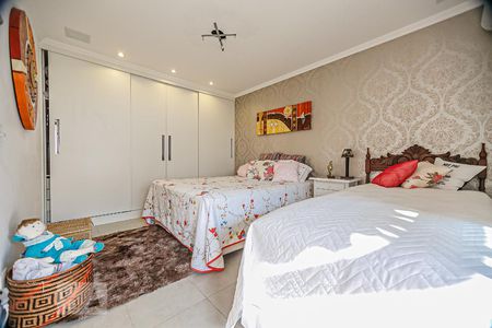 Apartamento à venda com 300m², 4 quartos e 3 vagas Apartamento à venda com 300m², 4 quartos e 3 vagasquarto