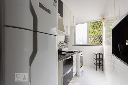 Apartamento para alugar com 47m², 2 quartos e 1 vaga Apartamento para alugar com 47m², 2 quartos e 1 vagaCozinha