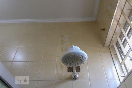 Casa para alugar com 120m², 2 quartos e 2 vagasDetalhe - Banheiro