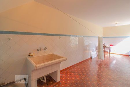 Casa para alugar com 120m², 2 quartos e 2 vagasÁrea de Serviço