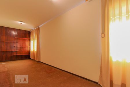 Casa para alugar com 120m², 2 quartos e 2 vagasSala Externa