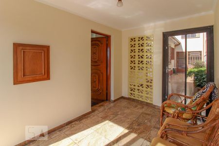 Casa para alugar com 120m², 2 quartos e 2 vagasHall de Entrada