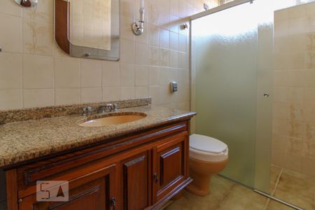 Banheiro de casa para alugar com 2 quartos, 120m² em Tucuruvi, São Paulo