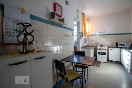 Apartamento à venda com 94m², 2 quartos e sem vagaCozinha