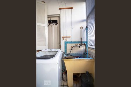 Apartamento à venda com 94m², 2 quartos e sem vagaÁrea de Serviço