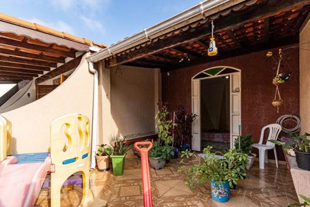 Casa à venda com 125m², 3 quartos e 1 vagaVaranda quarto 3