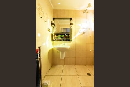 Casa à venda com 125m², 3 quartos e 1 vagaBanheiro suíte