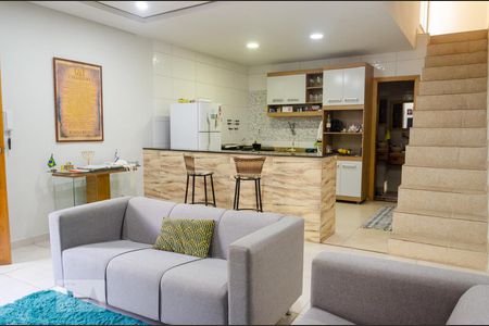 Sala de casa à venda com 2 quartos, 46m² em Taquara, Rio de Janeiro