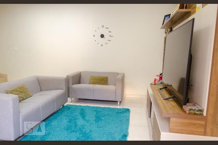 Sala de casa à venda com 2 quartos, 46m² em Taquara, Rio de Janeiro