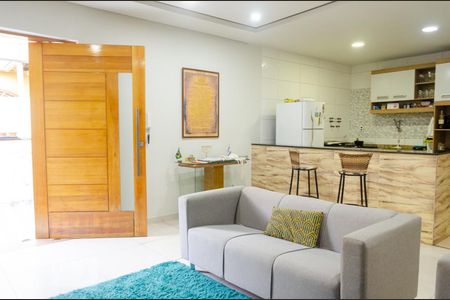 Sala de casa à venda com 2 quartos, 46m² em Taquara, Rio de Janeiro