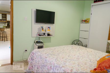 Casa à venda com 46m², 2 quartos e sem vaga Casa à venda com 46m², 2 quartos e sem vagaQuarto 1