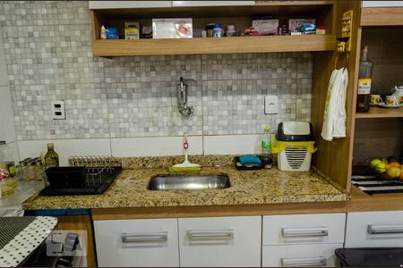 Casa à venda com 46m², 2 quartos e sem vaga Casa à venda com 46m², 2 quartos e sem vagaCozinha