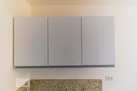 Apartamento para alugar com 30m², 1 quarto e sem vaga Apartamento para alugar com 30m², 1 quarto e sem vagaCozinha - Armário