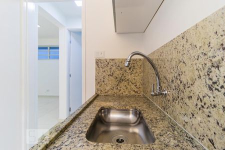 Apartamento para alugar com 30m², 1 quarto e sem vaga Apartamento para alugar com 30m², 1 quarto e sem vagaCozinha - Pia
