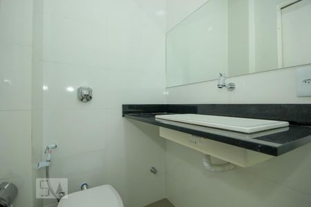 Apartamento para alugar com 28m², 1 quarto e sem vaga Apartamento para alugar com 28m², 1 quarto e sem vagaBanheiro