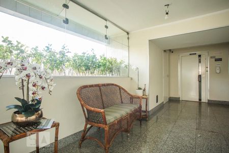 Apartamento para alugar com 40m², 1 quarto e 1 vagaHall social