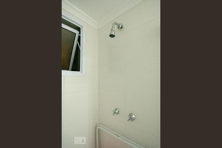 Apartamento à venda com 80m², 2 quartos e 1 vaga Apartamento à venda com 80m², 2 quartos e 1 vagaBanheiro