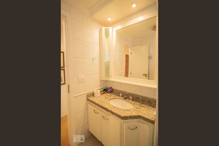 Apartamento para alugar com 90m², 3 quartos e 2 vagasBanheiro Social