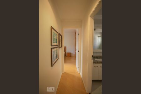 Apartamento para alugar com 90m², 3 quartos e 2 vagasCorredor