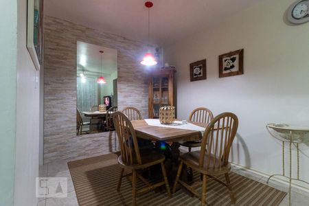Sala de Estar de apartamento à venda com 2 quartos, 60m² em Cristal, Porto Alegre