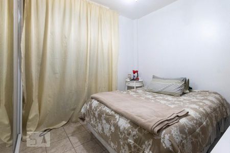 Quarto 1 de apartamento para alugar com 2 quartos, 60m² em Cristal, Porto Alegre