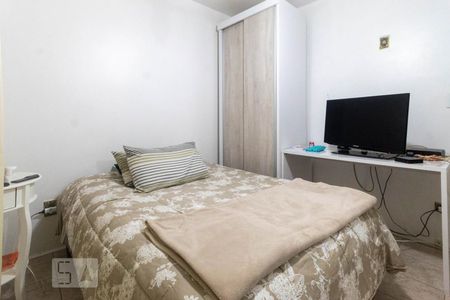 Quarto 1 de apartamento para alugar com 2 quartos, 60m² em Cristal, Porto Alegre