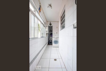 Apartamento à venda com 108m², 3 quartos e 1 vaga Apartamento à venda com 108m², 3 quartos e 1 vagaÁrea de Serviço