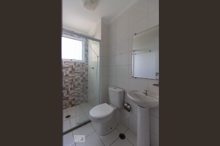 Banheiro Social de apartamento para alugar com 2 quartos, 52m² em Centro, Barueri