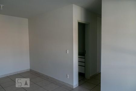 Sala de apartamento à venda com 3 quartos, 70m² em Pompéia, Belo Horizonte