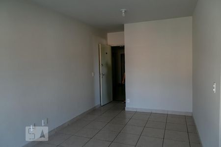 Sala de apartamento à venda com 3 quartos, 70m² em Pompéia, Belo Horizonte