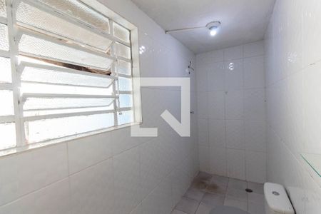 Casa para alugar com 65m², 1 quarto e 1 vaga Casa para alugar com 65m², 1 quarto e 1 vagaBanheiro
