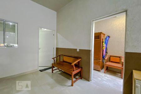 Casa à venda com 215m², 3 quartos e 3 vagasHall Social