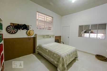 Casa à venda com 215m², 3 quartos e 3 vagasQuarto 2