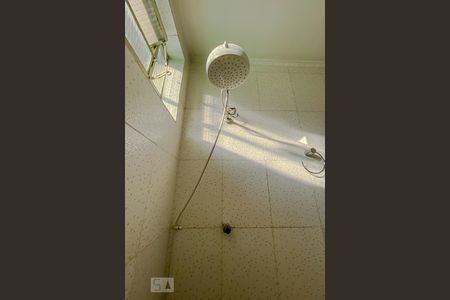 Casa à venda com 215m², 3 quartos e 3 vagasDetalhe Banheiro