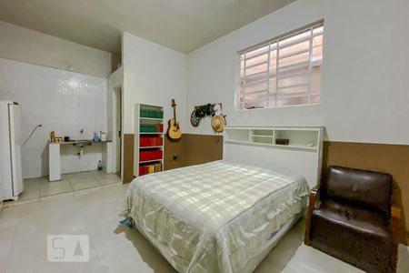 Casa à venda com 215m², 3 quartos e 3 vagasQuarto 2