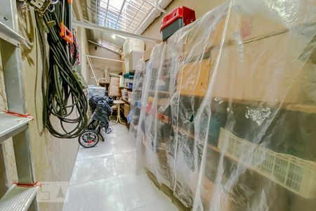 Casa à venda com 215m², 3 quartos e 3 vagasCorredor