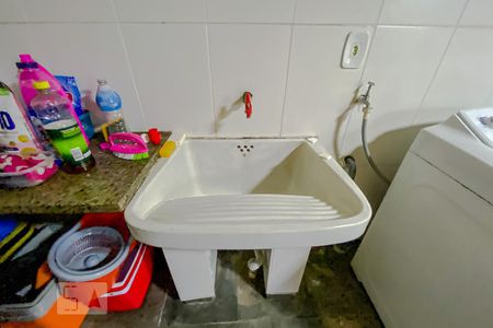 Casa à venda com 215m², 3 quartos e 3 vagasDetalhe Lavanderia