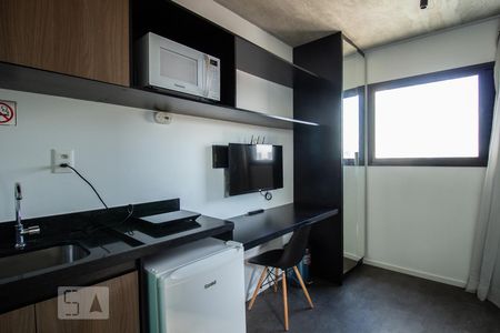 Studio de kitnet/studio para alugar com 1 quarto, 15m² em Bom Retiro, São Paulo