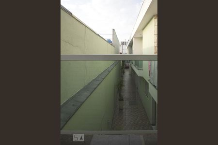 Casa de condomínio à venda com 92m², 2 quartos e 1 vaga Casa de condomínio à venda com 92m², 2 quartos e 1 vagaVista