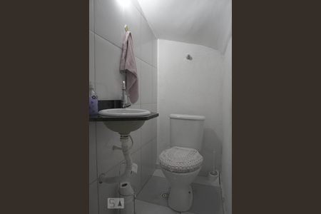 Casa de condomínio à venda com 92m², 2 quartos e 1 vaga Casa de condomínio à venda com 92m², 2 quartos e 1 vagaBanheiro 2