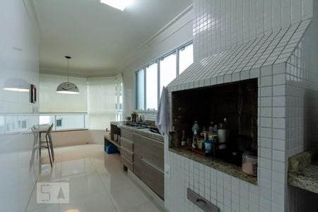 Apartamento à venda com 150m², 3 quartos e 2 vagasCozinha gourmet