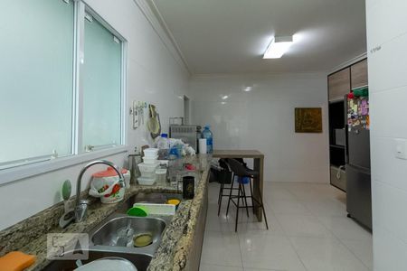 Apartamento à venda com 150m², 3 quartos e 2 vagasCozinha